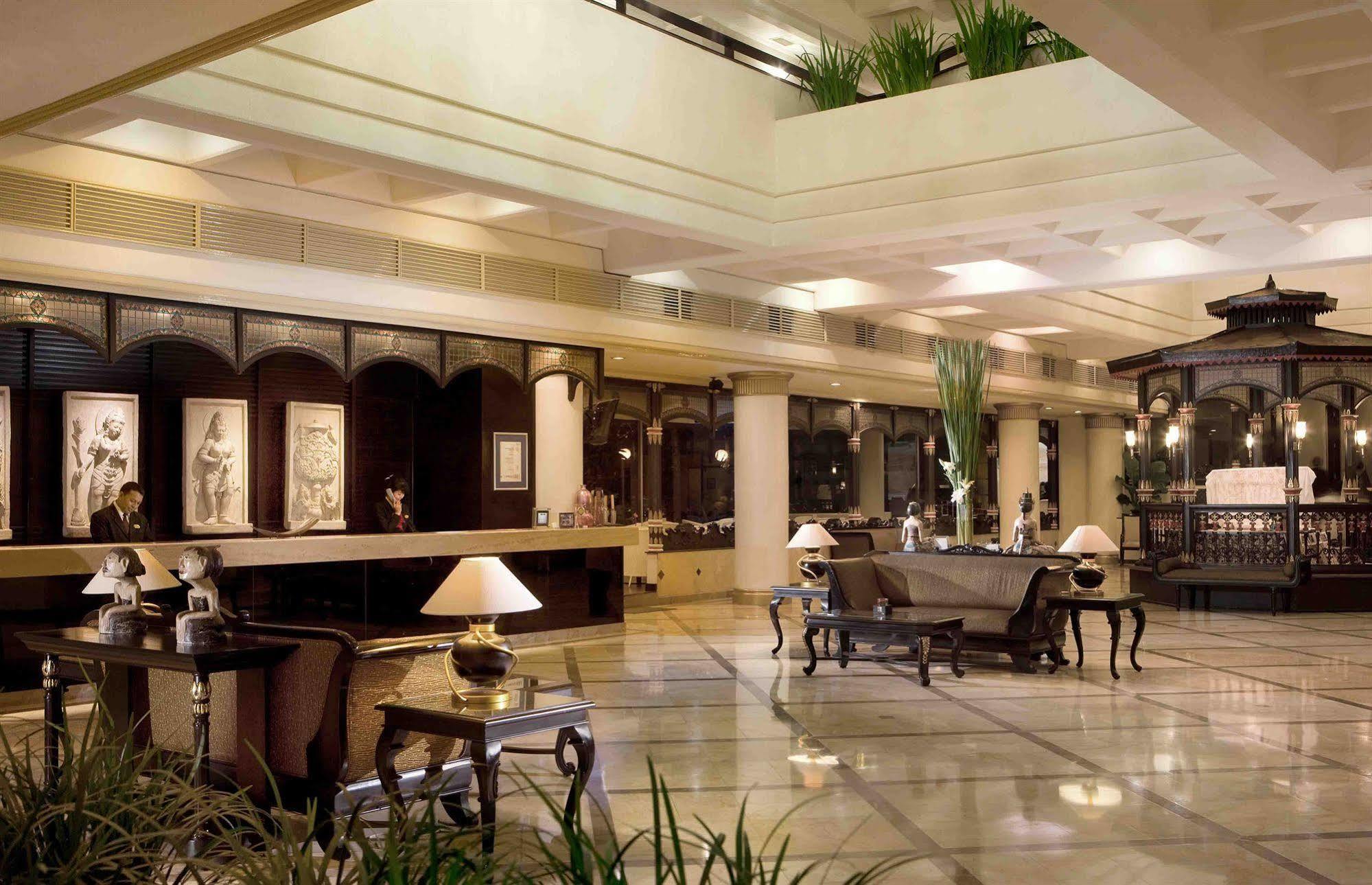 Hotel Santika Premiere Jogja Jogjakarta Buitenkant foto